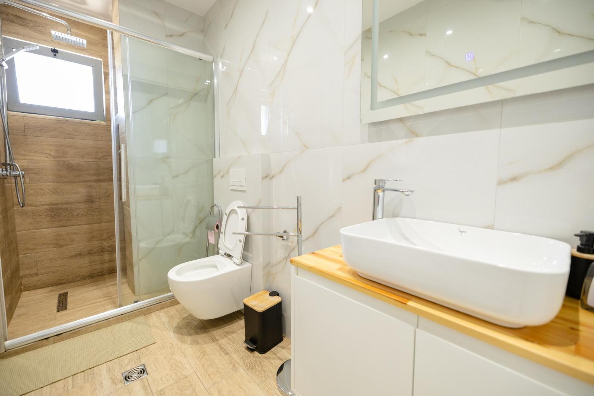Luxury Center Observatori Apartment Tirana Zewnętrze zdjęcie