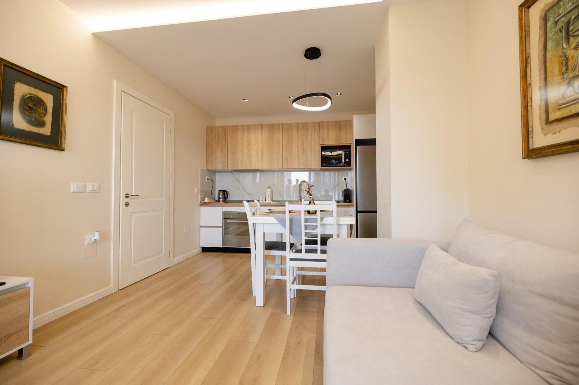 Luxury Center Observatori Apartment Tirana Zewnętrze zdjęcie